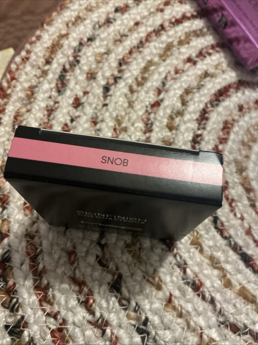 Mac snob Pink Powder Blush - Skinfinish Collection